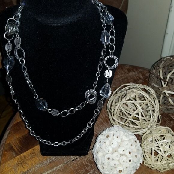 MiaLisa Beautiful Beaded Necklace 19" - Picture 2 of 4